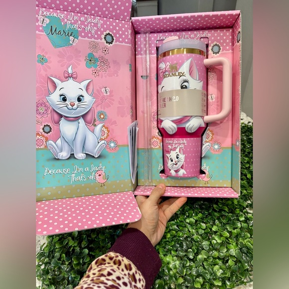 Customized Stanley Pink Disney Marie - Picture 4 of 5